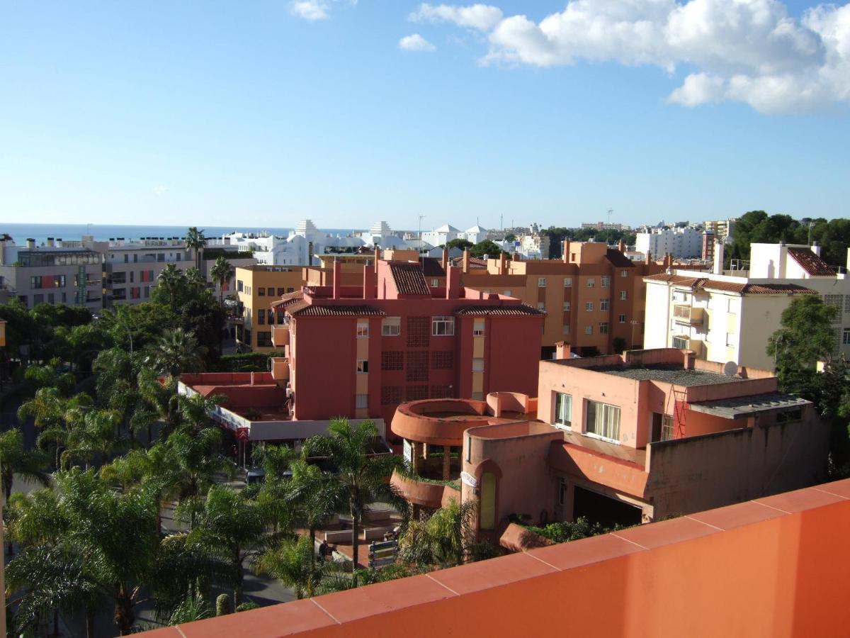 Hostal La Palmera Torremolinos Exterior foto