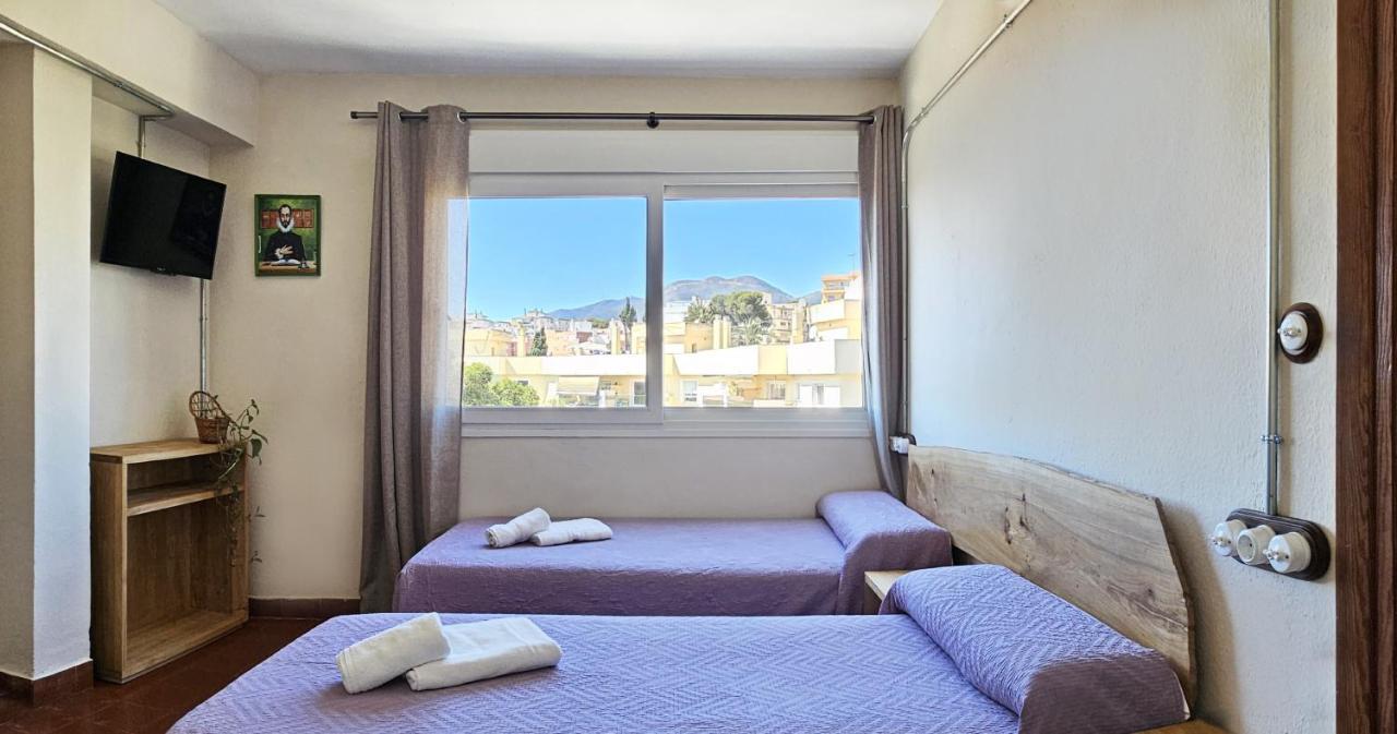 Hostal La Palmera Torremolinos Exterior foto